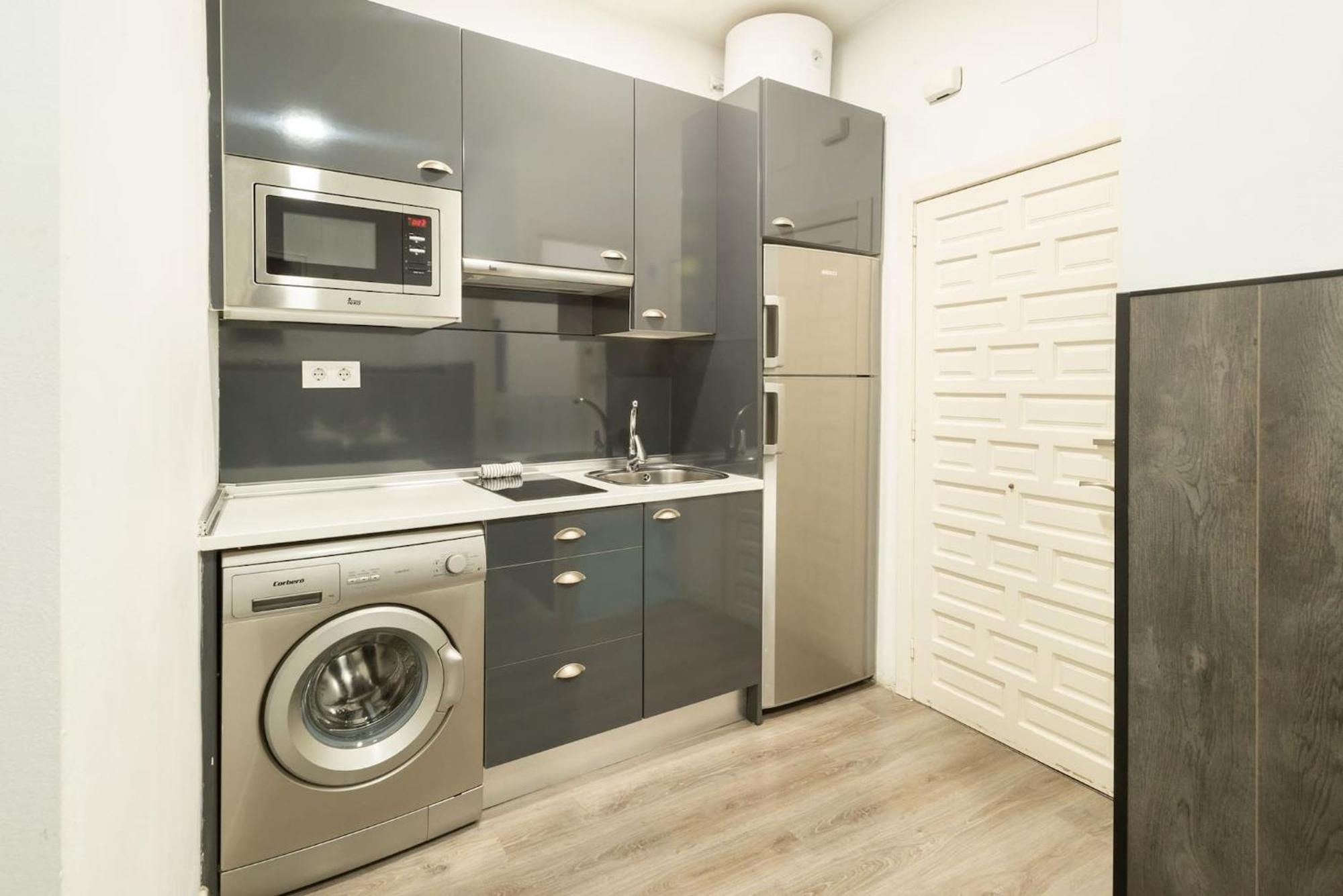 Apartamentos Day Madrid Plaza De Espana Centro Gran Via Sol Malasana Exteriér fotografie