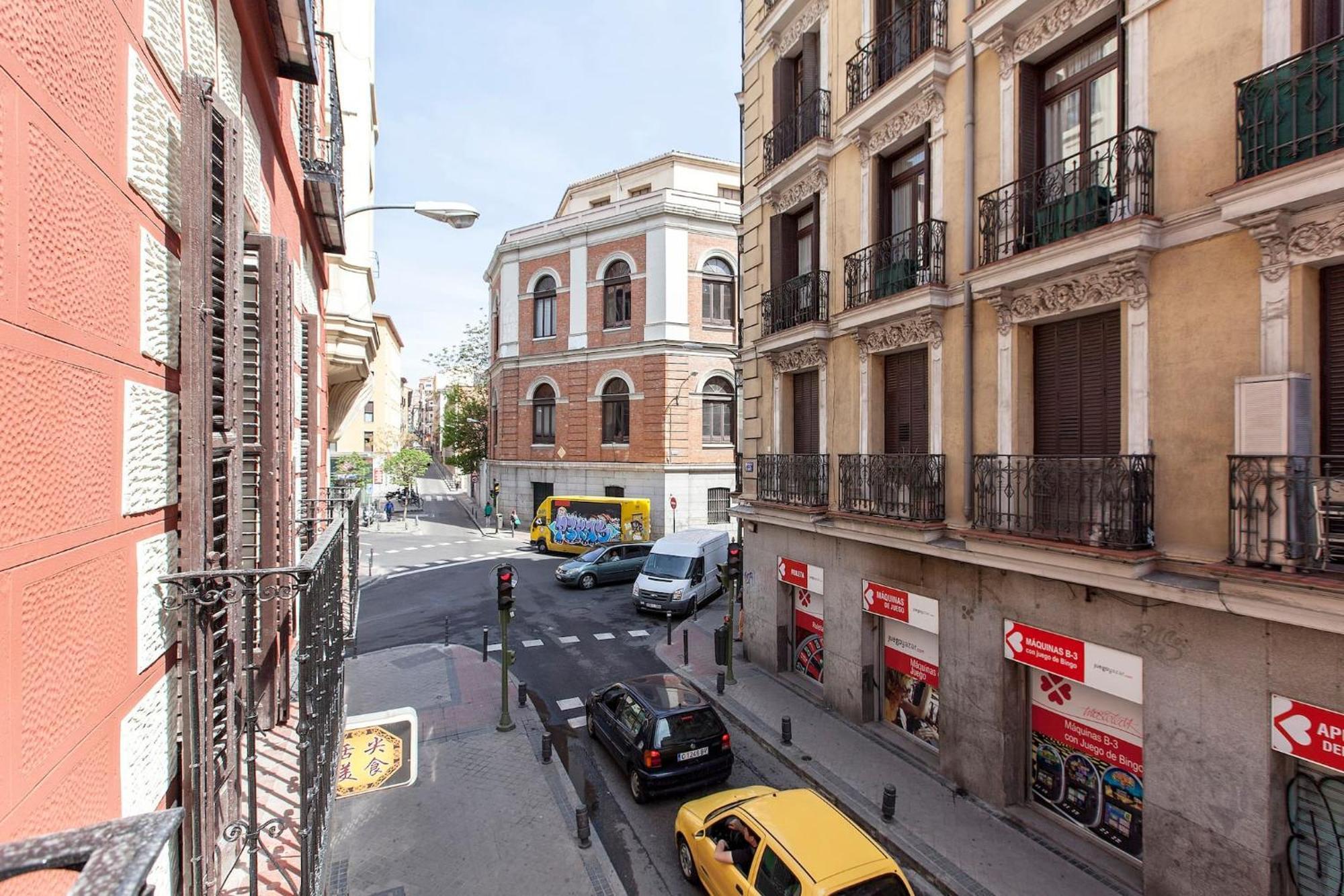 Apartamentos Day Madrid Plaza De Espana Centro Gran Via Sol Malasana Exteriér fotografie